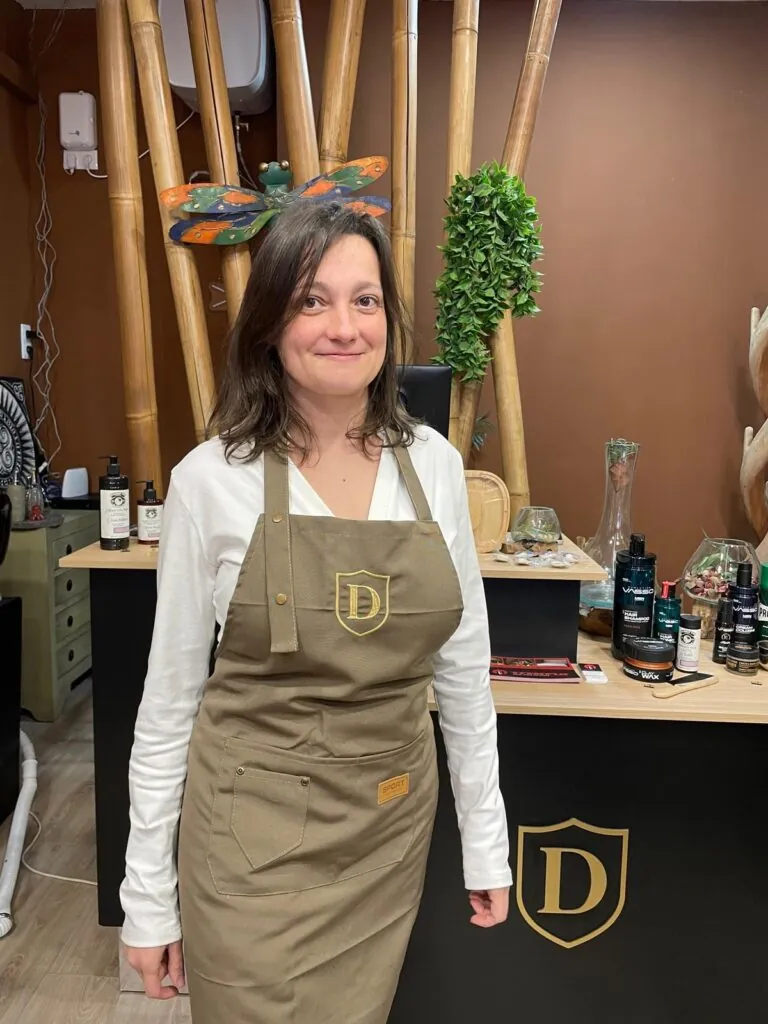 Ambiente de la barbería DuQs en Madrid